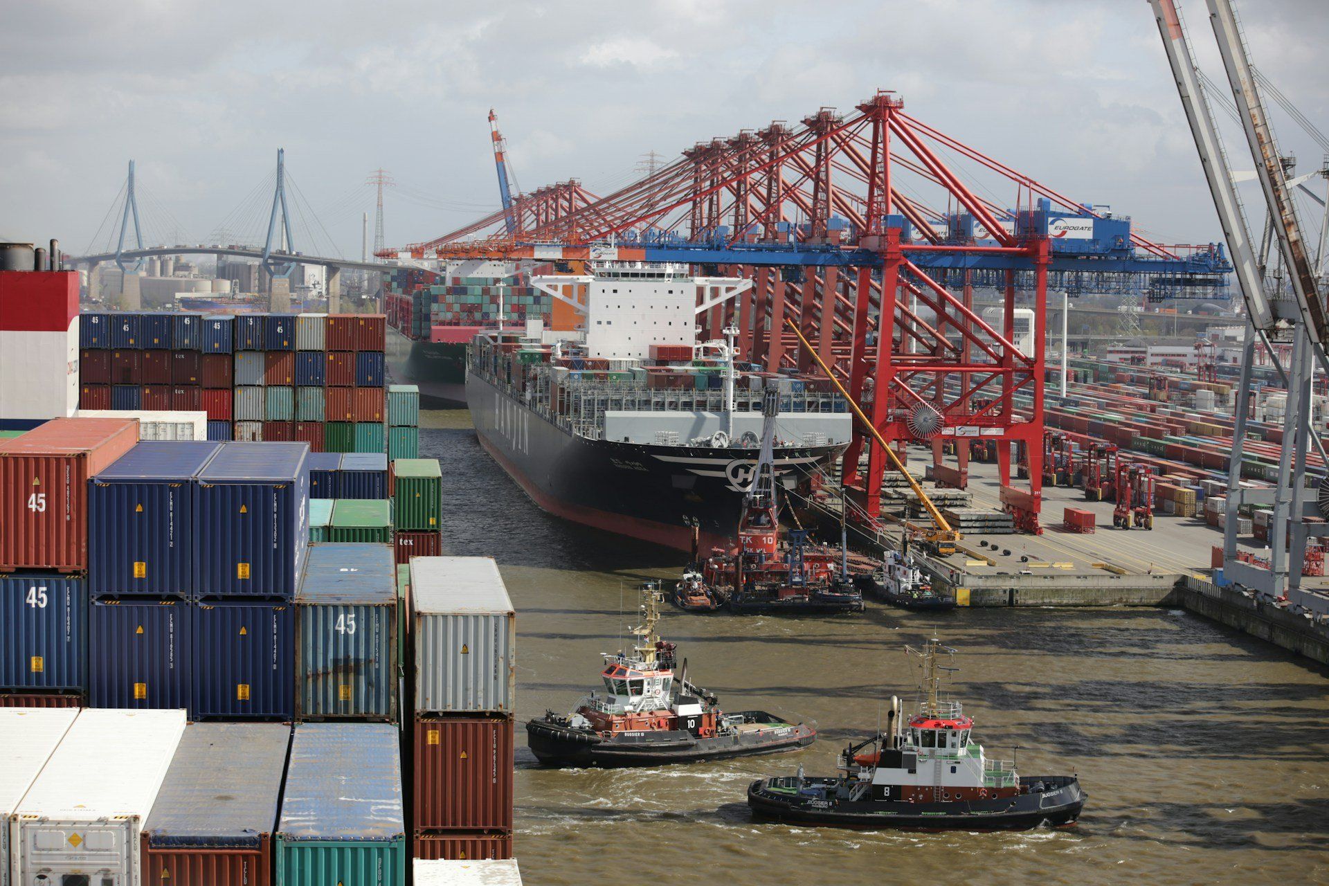 Transforming Supply Chain Efficiency Through ISO 9001 & Quality Management Systems
