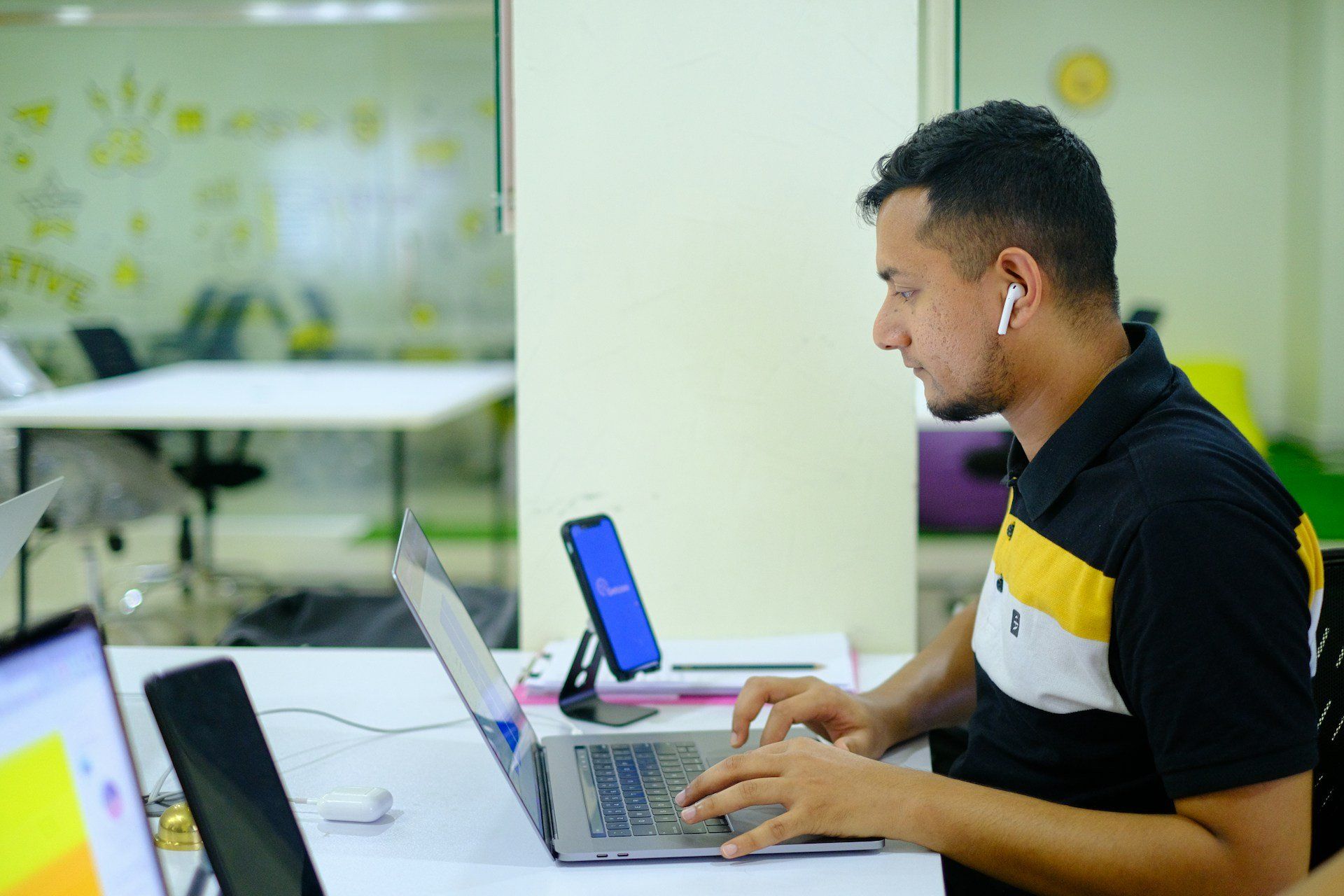 The Pivotal Role of Outsourced/Contractor Processes in Driving Organizational Performance (ISO 14001)